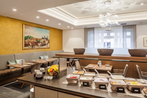 Breakfast for health-conscious people