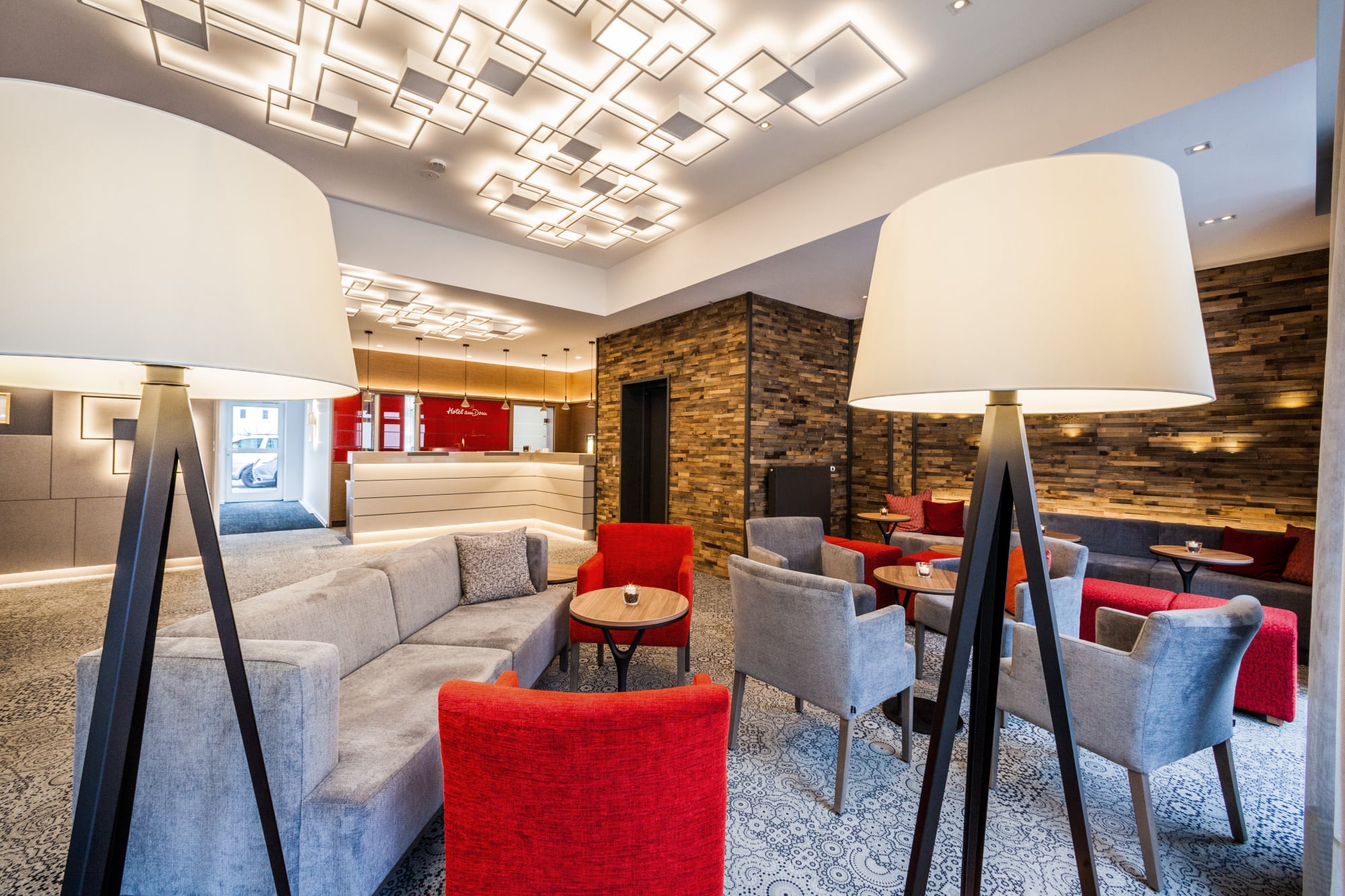 Check-in and hotel lobby